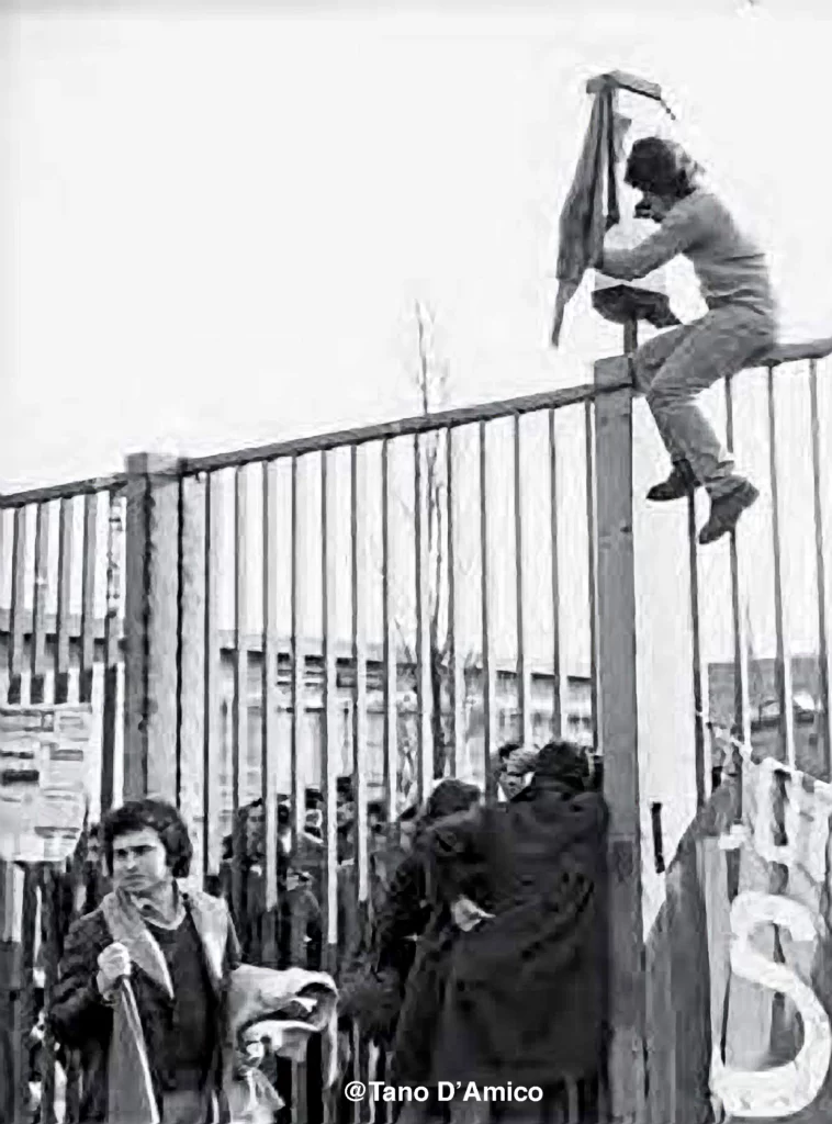Tonino ai cancelli della Mirafiori (Tano D'Amico)